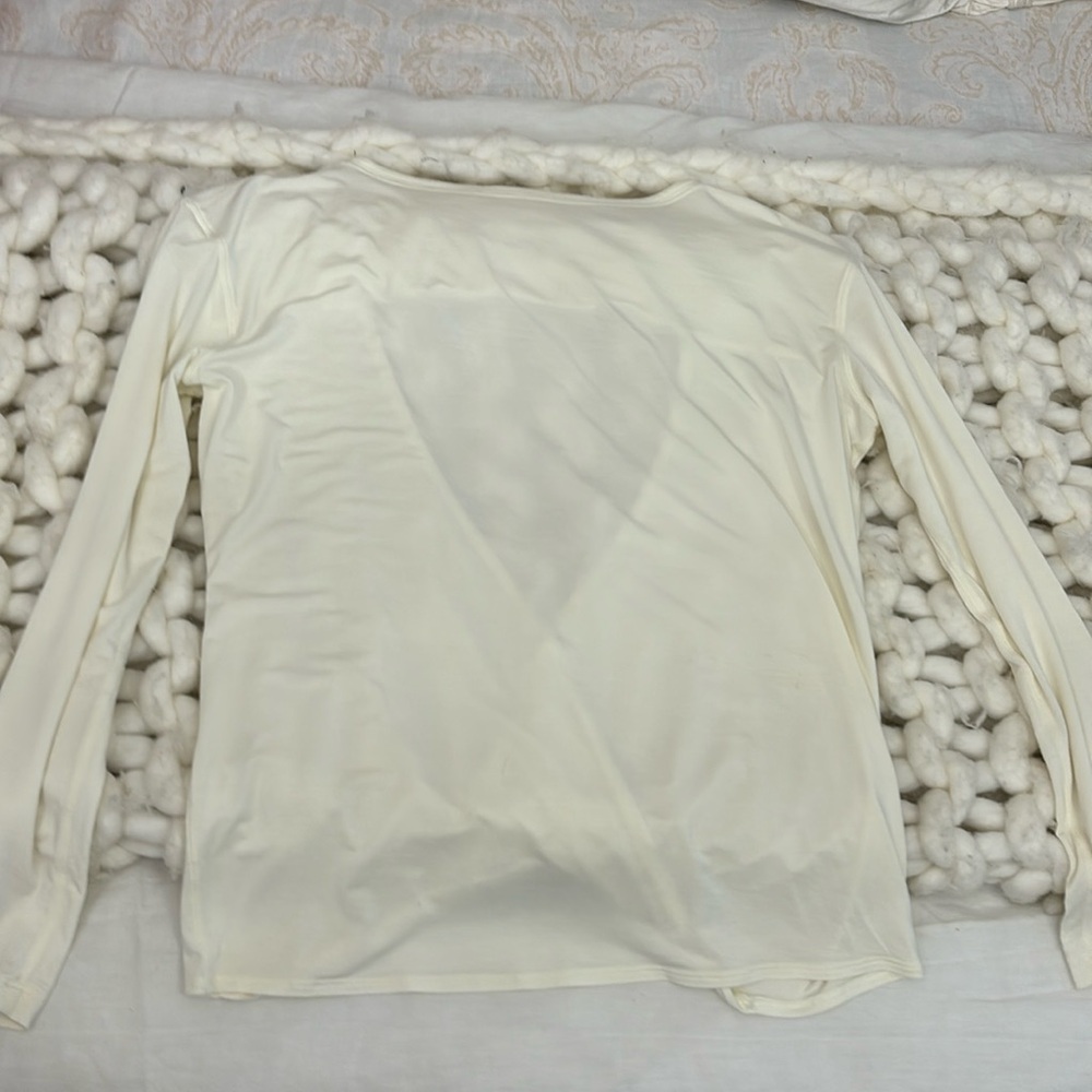 Lululemon long sleeve open back